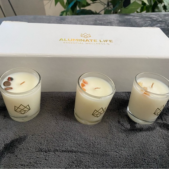 ALUMINUM LIFE ESSENTIAL WELLNESS CANDLES - Picture 1 of 6